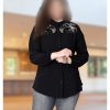 7855-شومیز سایز بزرگ توری مجلسی یقه ایستاده جلو دکمه یقه توری