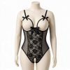 sexy lace red lingerie women couples and open crotch-بادی سکسی- لباسخواب تور باز-بادی فانتزی فاق باز و سینه باز
